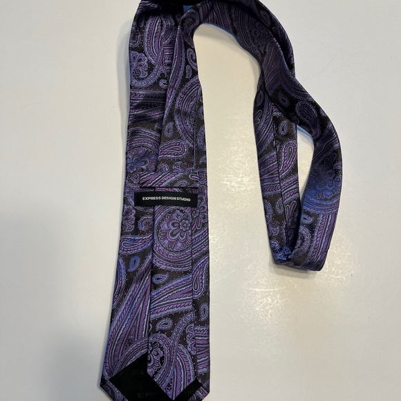 Lot of 2 Silk Covington Stain Resistant Blues, Express Design Purple Paisley - Picture 9 of 13